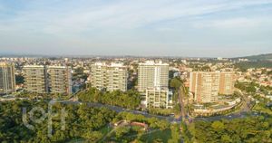 Image 38 - 602038