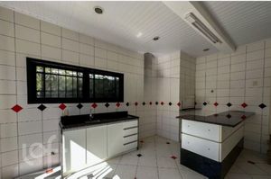 Image 21 - 602114