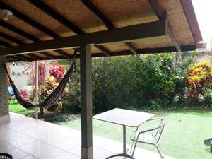Image 25 - 602316