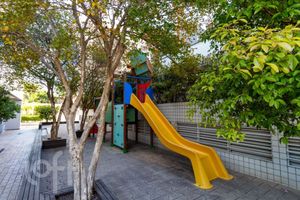 Image 35 - 604927