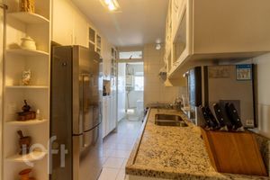 Image 11 - 604927
