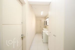 Image 21 - 604955