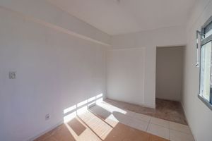 Image 2 - 605194