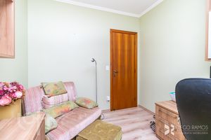 Image 19 - 605226