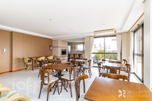 Image 34 - 605226
