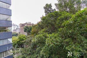 Image 27 - 605226