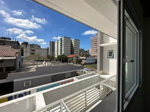 Image 11 - 605263