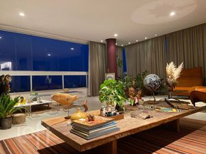 Image 20 - 605637