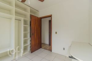 Image 16 - 606044