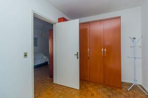Image 6 - 607022