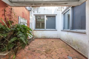 Image 4 - 607571