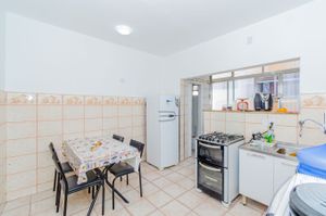 Image 13 - 607623
