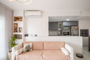 Image 3 - 607765