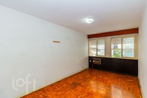 Image 6 - 607978