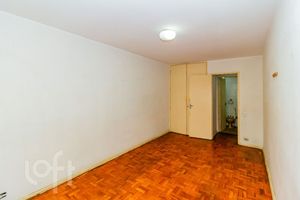 Image 8 - 607978