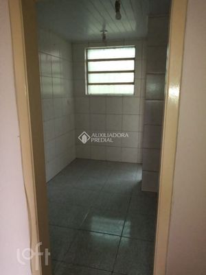 Image 19 - 608297