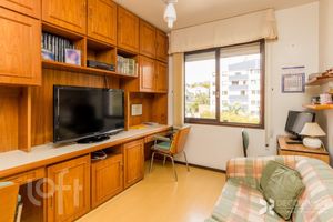 Image 3 - 608522