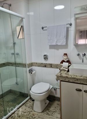 Image 9 - 608867