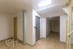 Image 11 - 608969