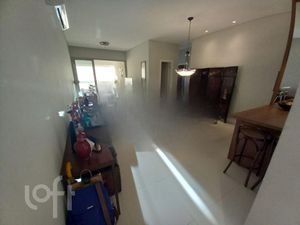 Image 2 - 609004