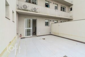 Image 4 - 609121