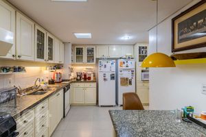 Image 9 - 609219