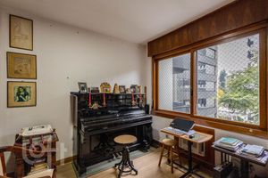 Image 21 - 609219