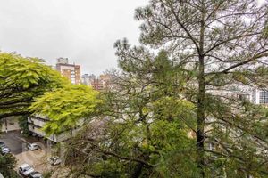Image 7 - 609219