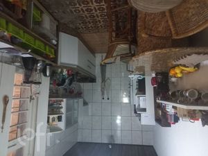 Image 24 - 609761