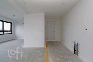 Image 33 - 610675
