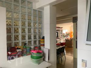 Image 30 - 611544