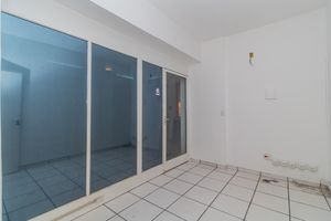 Image 13 - 611882
