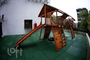 Image 4 - 612336
