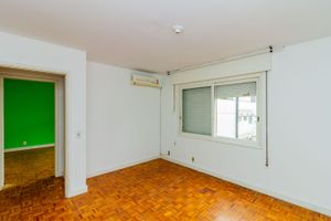 Image 15 - 612657