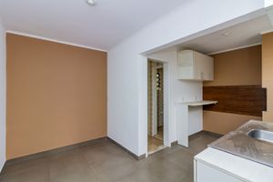 Image 33 - 612657