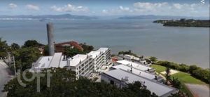 Image 11 - 614810