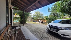 Image 20 - 614886