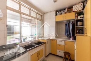 Image 37 - 614983