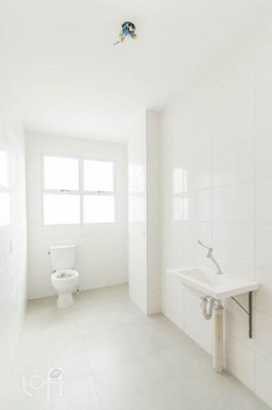 Image 19 - 615244