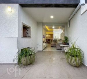 Image 17 - 615338