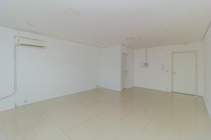 Image 3 - 615526