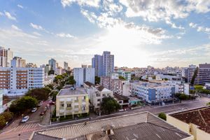 Image 19 - 615693