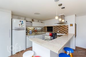 Image 31 - 615738