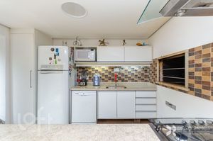 Image 32 - 615738