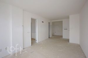 Image 4 - 615953