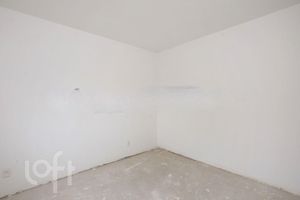 Image 11 - 616811