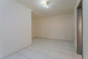 Image 1 - 616879