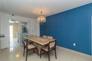 Image 12 - 617874