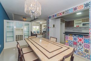 Image 14 - 617874