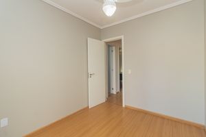 Image 19 - 617874